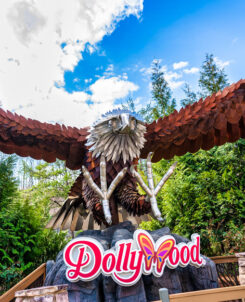Wild Eagle statue of a large bald eagle made out of metal at Dollywood