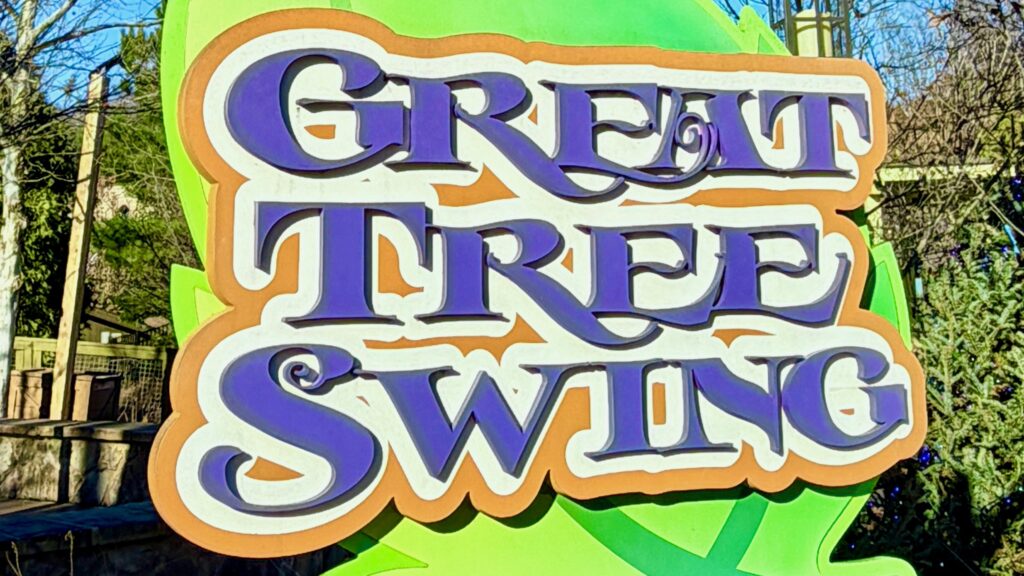 Great Tree Swing at Dollywood | Wildwood Grove Giant Pendulum