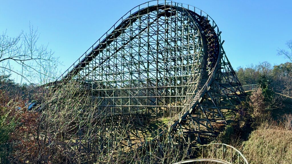 Thunderhead at Dollywood | Massive Timber Canyon Wooden Coaster