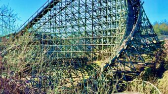 Thunderhead Wooden Rollercoaster Dollywood Attraction