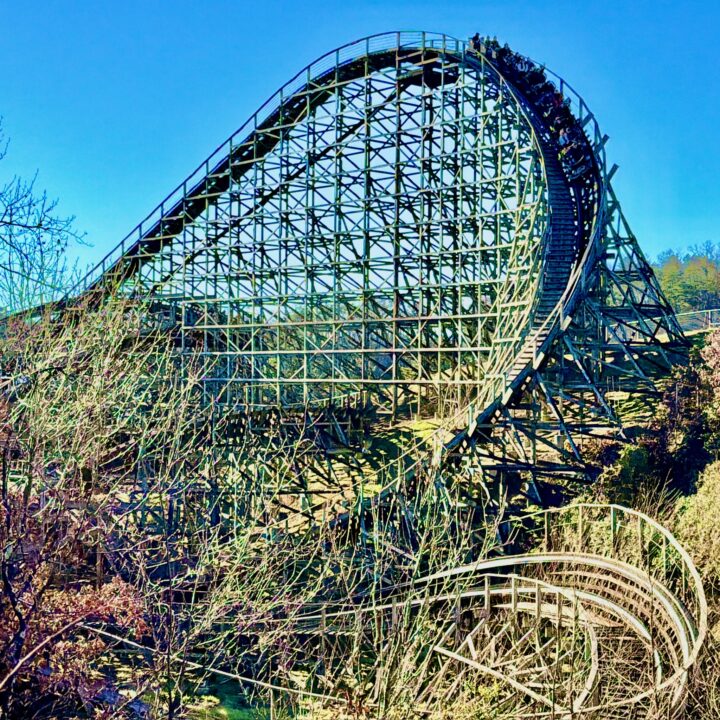 Thunderhead Wooden Rollercoaster Dollywood Attraction
