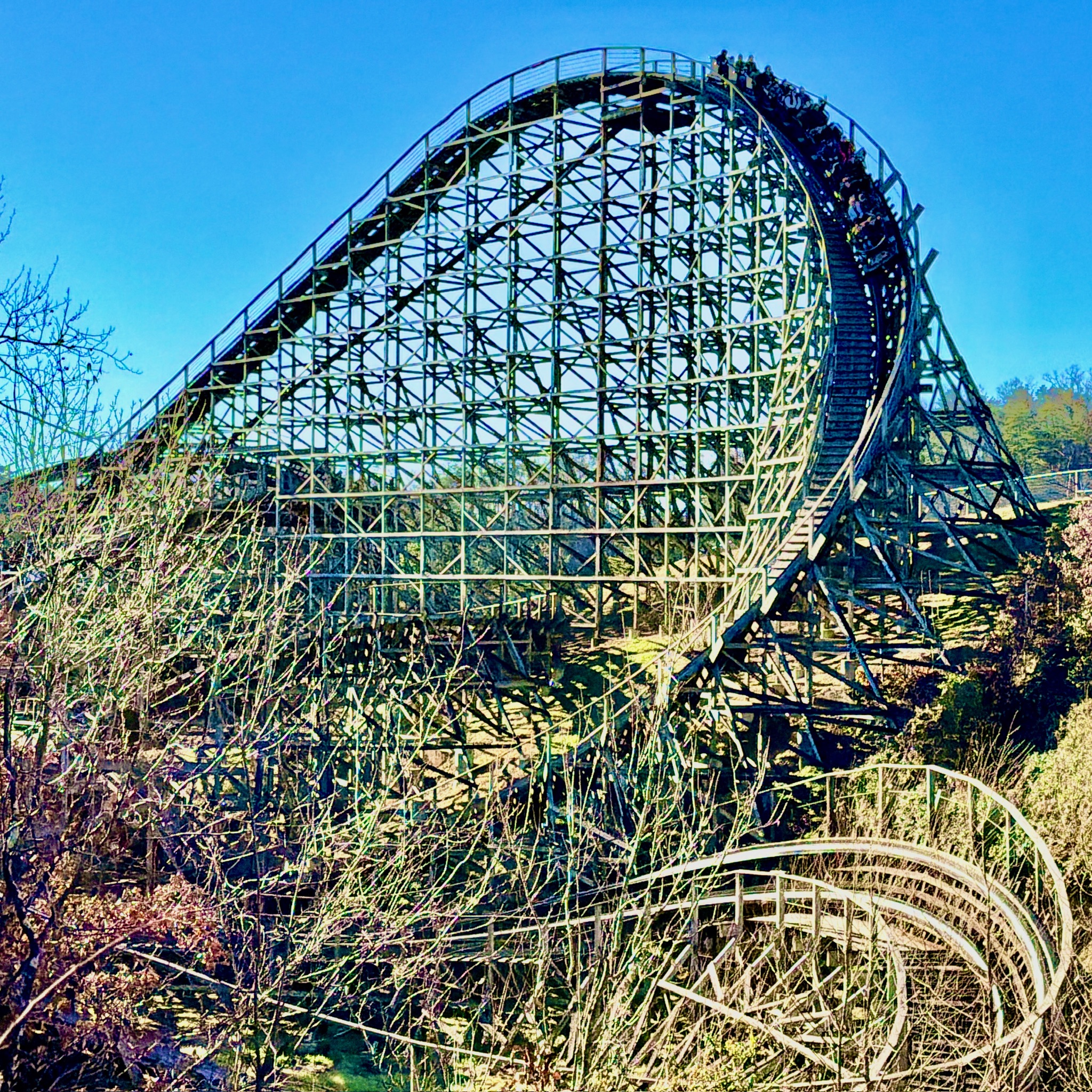 Thunderhead Wooden Rollercoaster Dollywood Attraction