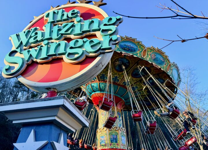 The Waltzing Swinger Dollywood Attraction