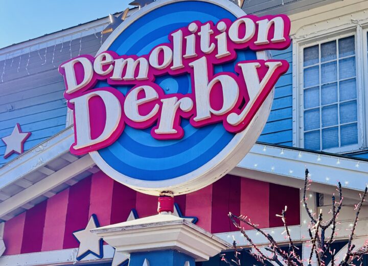 Demolition Derby Dollywood Attraction