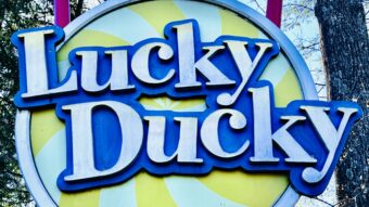 Lucky Ducky Dollywood Attraction