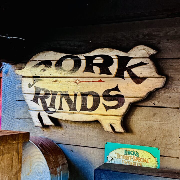 Pork Rinds Dollywood Restaurant