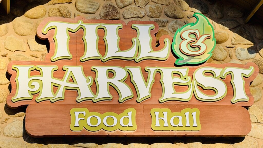Till and Harvest Food Hall Restaurant Dollywood