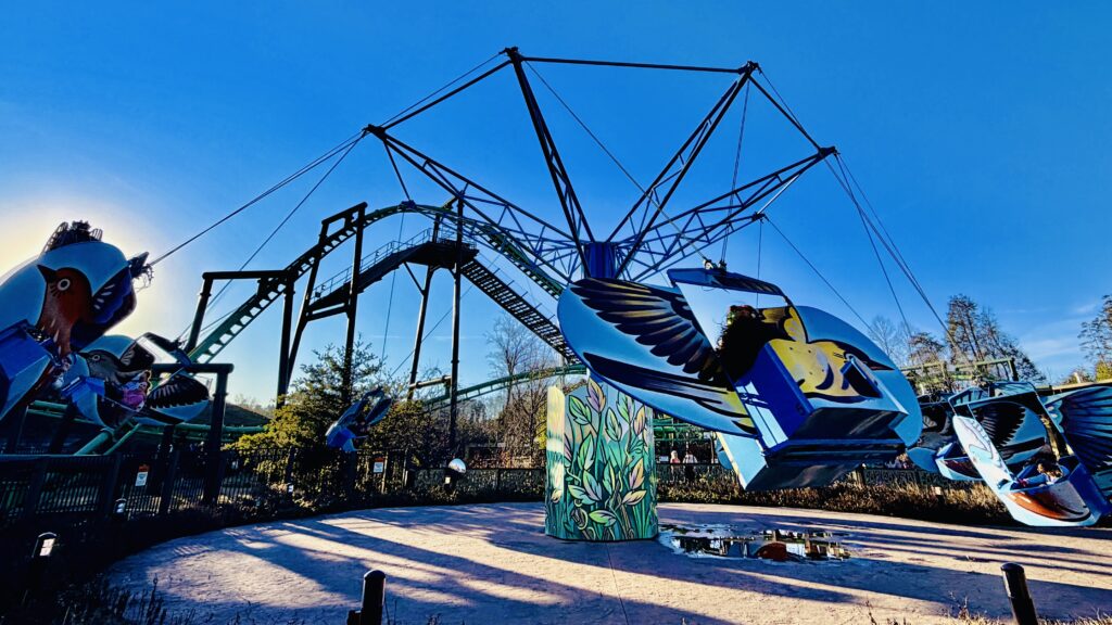 The Mad Mockingbird at Dollywood | Flying Scooter Ride in Wildwood Grove