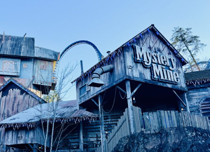Mystery Mine Rollercoaster Dollywood Attraction