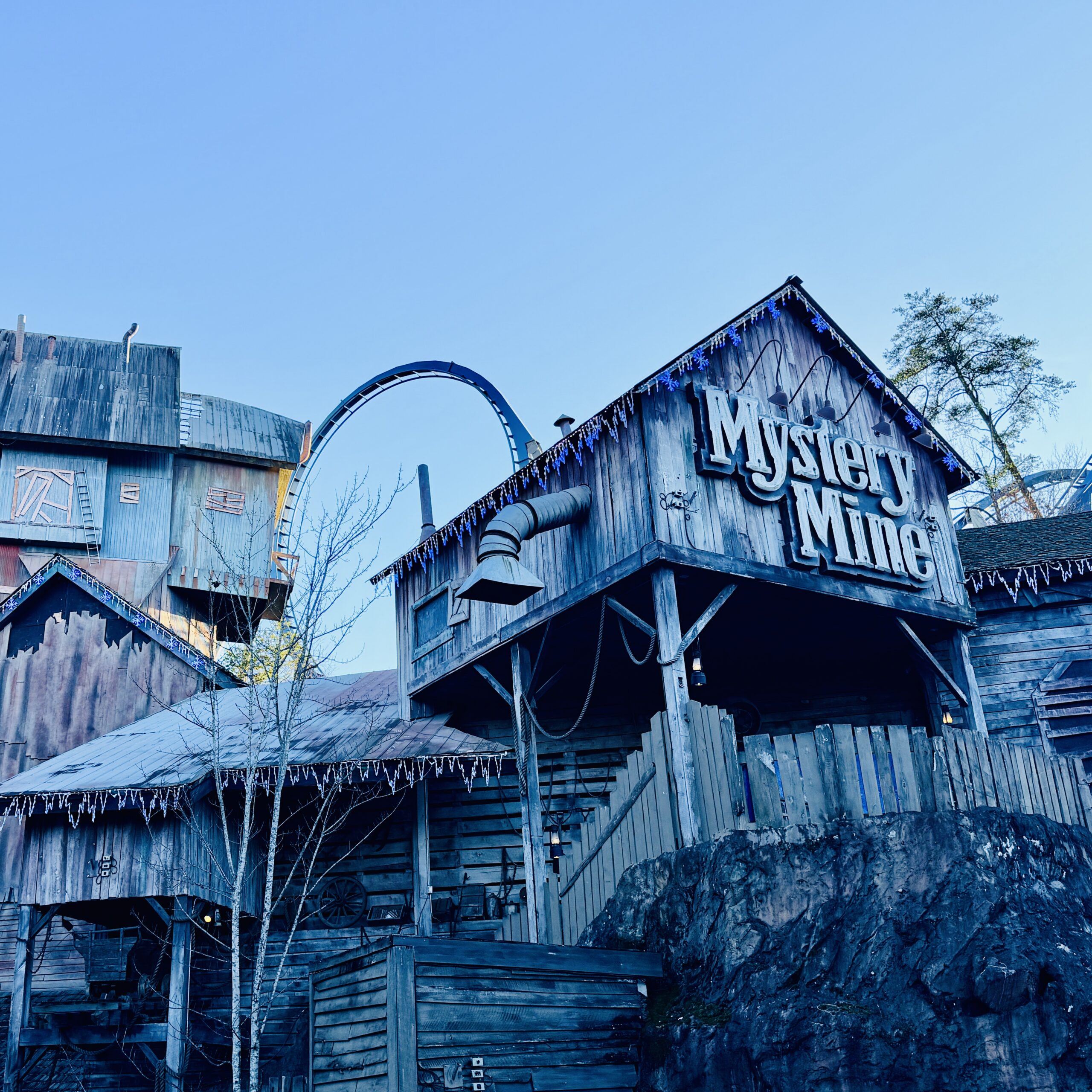 Mystery Mine Rollercoaster Dollywood Attraction