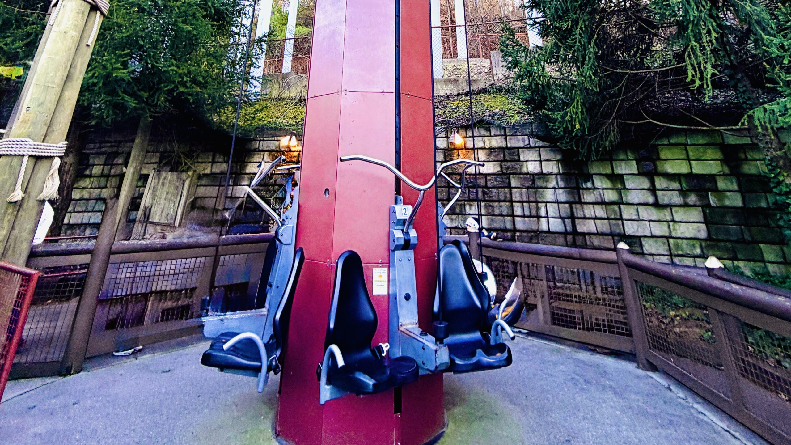 Lumberjack Lifts Dollywood Attraction