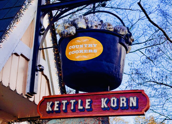Country Cookers Kettle Korn Dollywood Restaurant Snacks
